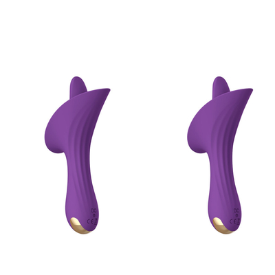 Langue orale du travail de coup léchant le vibrateur de stimulateur de clitoris de surgeons de mamelon de vibrateur